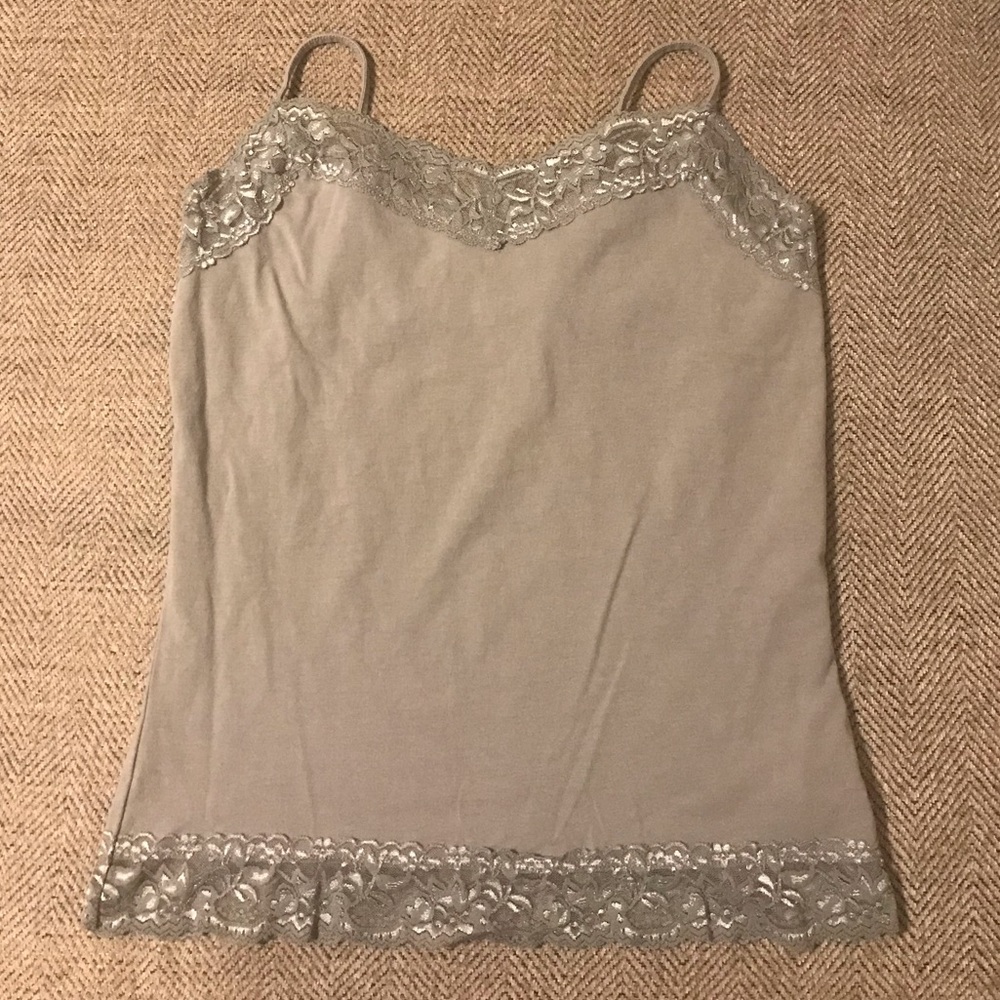 4/$20 Van Heusen light gray size small VGUC